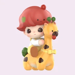 Foodie Giraffe