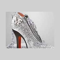 Silver glitter high-heel shoe