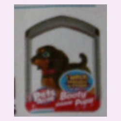#025 Dog Figure in Kennel Playset