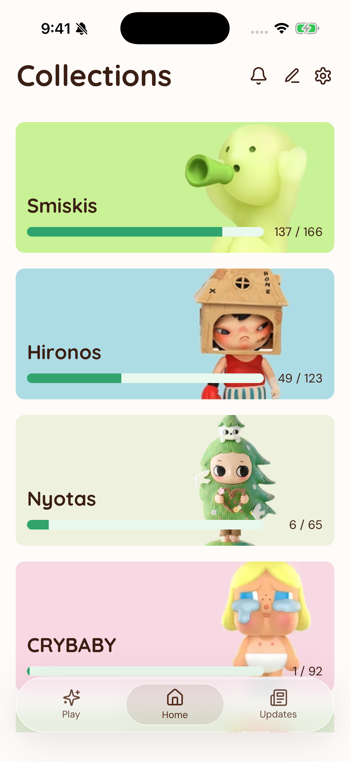 Blind Box Tracker app showing collection progress for Smiski, Hirono, Nyota, and CRYBABY.